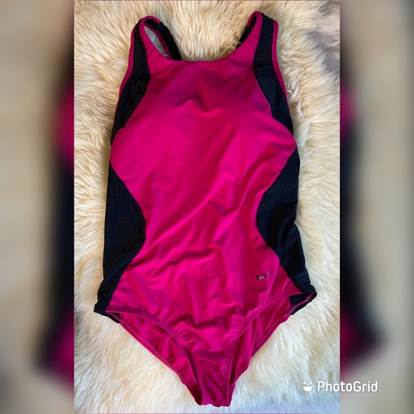 NIKE Hydralock Sculpt Mesh Racerback One Pc Swimsuit Black/Pink L - Picture 2 of 10